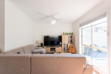 Property photo of 3 Taylors Court Caroline Springs VIC 3023