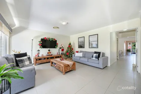 Property photo of 9 Cordyline Loop Jordan Springs NSW 2747