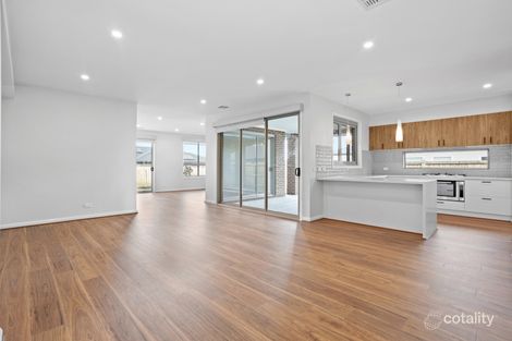 Property photo of 68 Honeysuckle Lane Woodend VIC 3442
