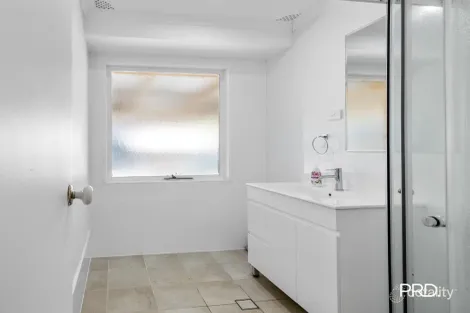 Property photo of 11 Pelsart Avenue Penrith NSW 2750