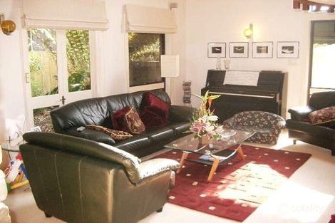 Property photo of 2 Anson Court Moorabbin VIC 3189