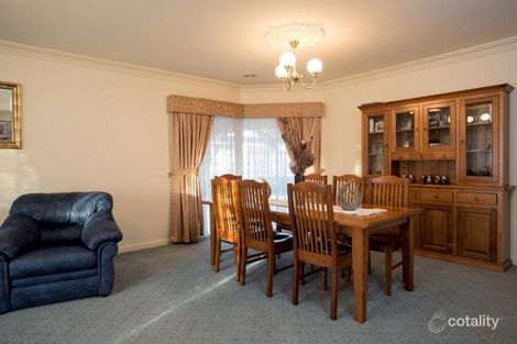 Property photo of 2 Orchard Walk Strathfieldsaye VIC 3551