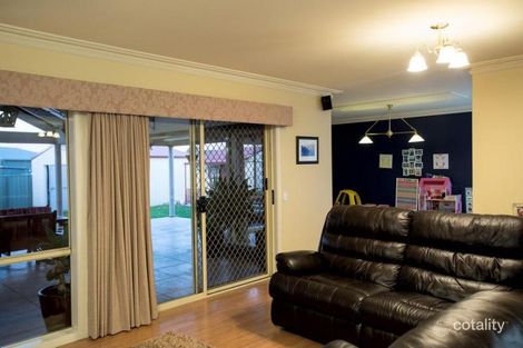 Property photo of 2 Orchard Walk Strathfieldsaye VIC 3551