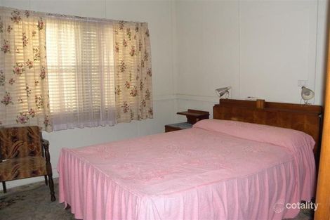 Property photo of 25 Basin View Parade Basin View NSW 2540