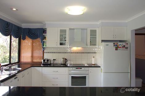 43 Haunted Hills Rd, Newborough, VIC 3825