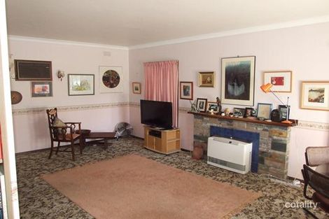 Property photo of 66 Coish Avenue Benalla VIC 3672