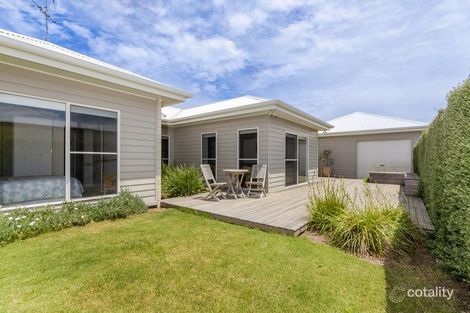 11 Seabank Dr, Barwon Heads, VIC 3227