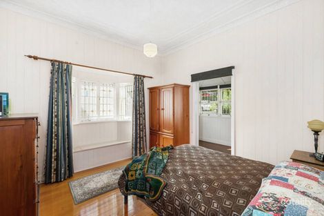 Property photo of 34 Lade Street Coorparoo QLD 4151