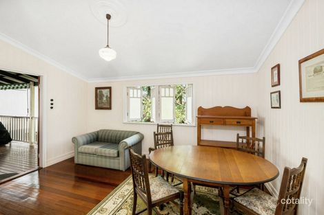 Property photo of 34 Lade Street Coorparoo QLD 4151