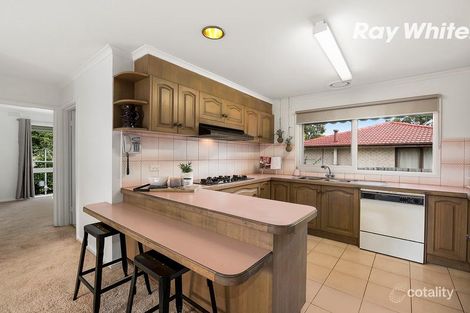 Property photo of 11 Golf Links Crescent Dingley Village VIC 3172