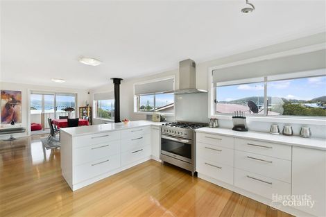 15 Como St, Howrah, TAS 7018