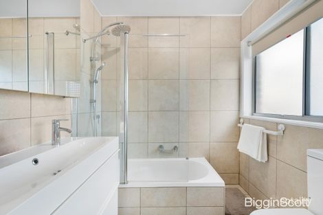 Property photo of 1/62 Larch Crescent Mount Waverley VIC 3149