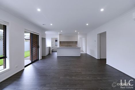 Property photo of 30 Tucker Boulevard Carrum Downs VIC 3201