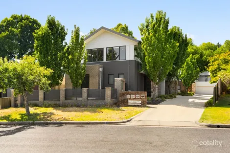 1/4 Butler Ct, Bright, VIC 3741