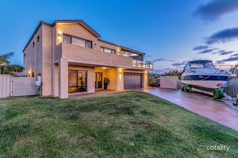 Property photo of 6 Skipper Place Wannanup WA 6210