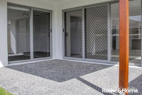 Property photo of 2/176 Graham Road Morayfield QLD 4506