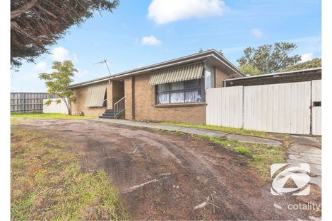 Property photo of 4 Hallam Road Hampton Park VIC 3976