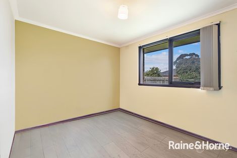 Property photo of 4 Mary Street Hampton Park VIC 3976