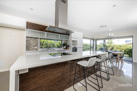 47 Peter Cullen Way, Wright, ACT 2611