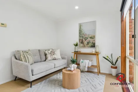 Property photo of 28 Ashcroft Crescent Monash ACT 2904