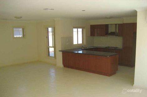 Property photo of 2/3 Assumption Close Truganina VIC 3029