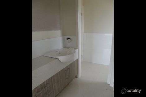Property photo of 2/8 Valencia Lane Werribee VIC 3030