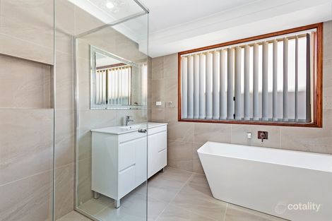 Property photo of 252 Pacific Palms Circuit Hoxton Park NSW 2171
