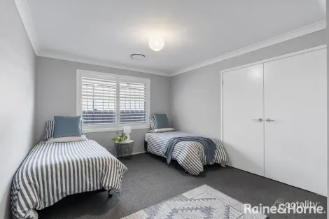 Property photo of 8 Galiga Crescent Dolphin Point NSW 2539