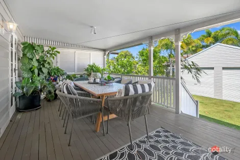 27 Davis St, Redcliffe, QLD 4020