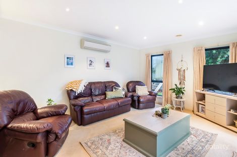 Property photo of 6 Lafferty Close Warrnambool VIC 3280