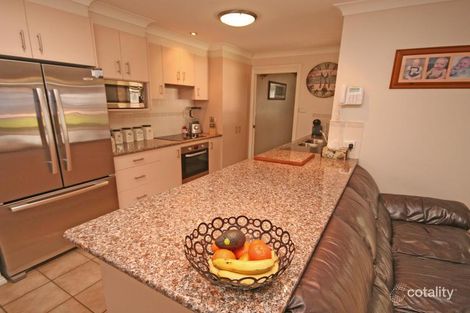 Property photo of 4 Minimbah Close Hillvue NSW 2340