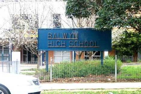 Property photo of 15 Ruby Street Balwyn VIC 3103