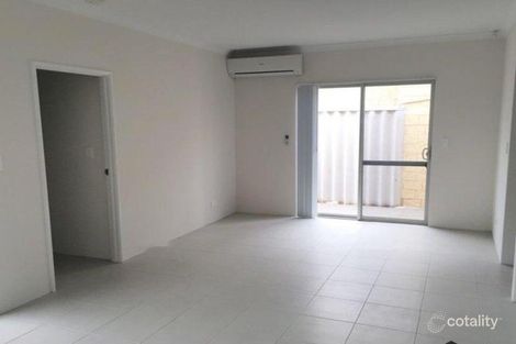 Property photo of 3/8 Brushfoot Boulevard Success WA 6164