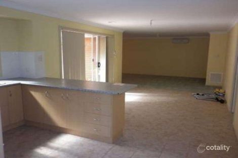Property photo of 5 Dunkirk Drive Point Cook VIC 3030