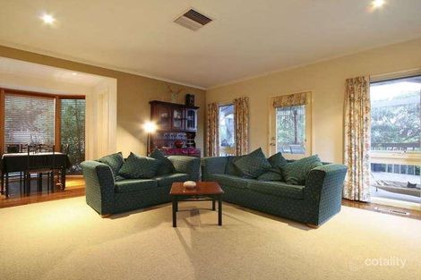 Property photo of 1 Faversham Square Ferntree Gully VIC 3156
