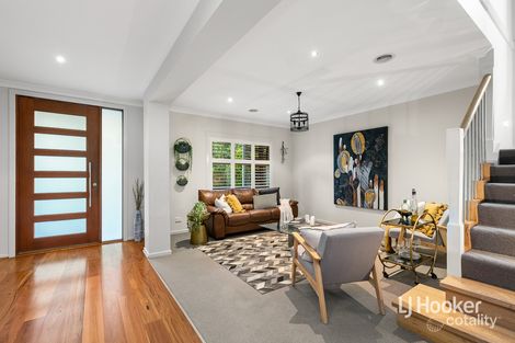 Property photo of 20 Grandpark Circuit Point Cook VIC 3030