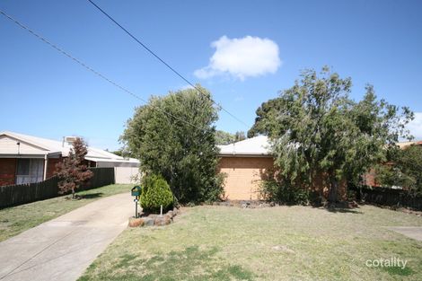 16 Henderson Dr, Lara, VIC 3212