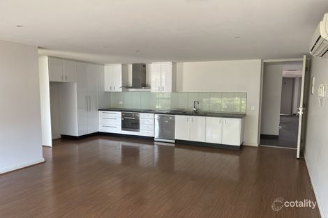 Property photo of 2/30 Swindon Road Hughesdale VIC 3166