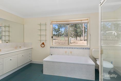 Property photo of 16 Gloucester Court Mount Hallen QLD 4312