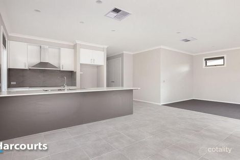 Property photo of 4 Oakmont Court Frankston VIC 3199
