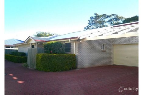 320 South St, Harristown, QLD 4350