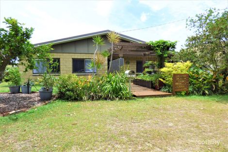 Property photo of 84 Gympie Road Tin Can Bay QLD 4580