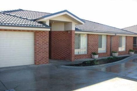 Property photo of 1/4 Quandong Place Forest Hill NSW 2651