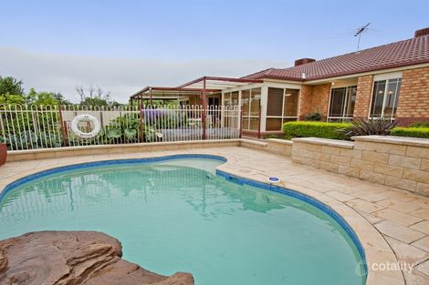 Property photo of 35 St Andrews Drive Werribee VIC 3030