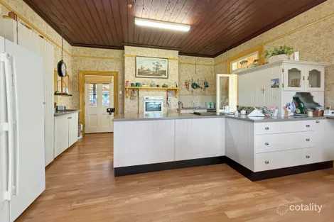 Property photo of 6 Patterson Avenue Young NSW 2594