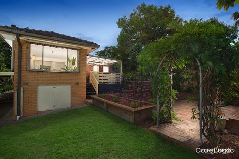 Property photo of 32 Pinehills Drive Greensborough VIC 3088