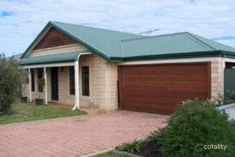 8 Excelsior Mndr, Warnbro, WA 6169