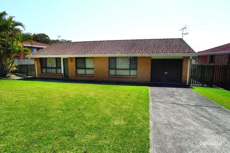 4 Gow Pl, Laurieton, NSW 2443