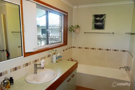 Property photo of 16 Kintyre Court Beaconsfield QLD 4740