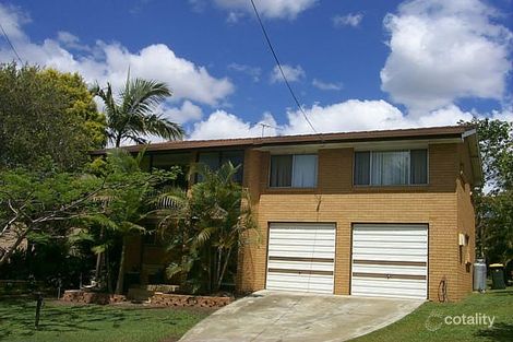 Property photo of 2 Swanfield Street Macgregor QLD 4109